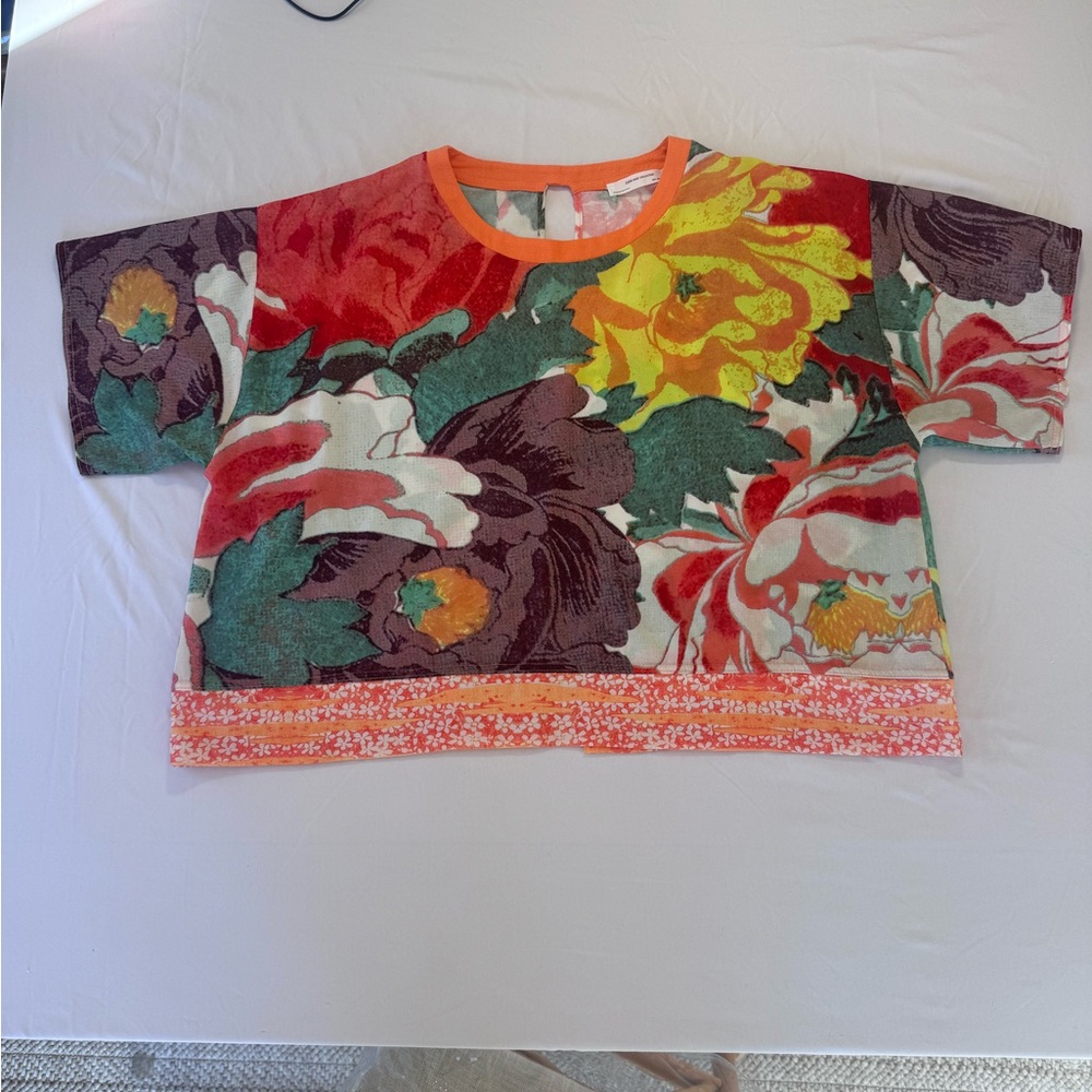 Zara floral multicolor short sleeve shirt, size S
